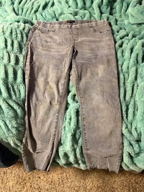 Charlie B Gray Washed Jeans -